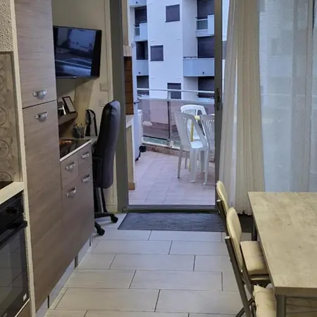 Apartment T2 Ensoleille Au Barcares *