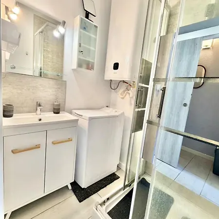 Appartement T2 Ensoleillé au Barcarès *